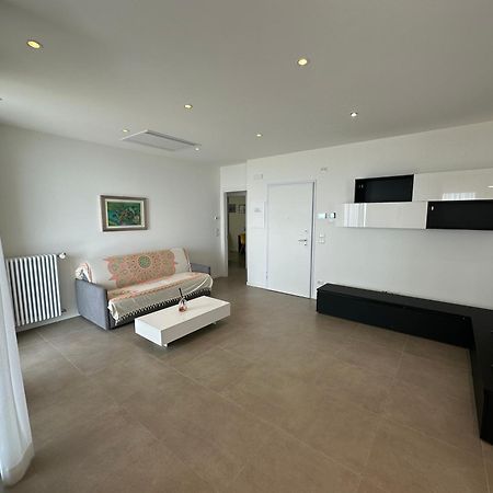 Nuovo Residence Serenissima Frontemare - Agenzia Cocal Caorle Luaran gambar