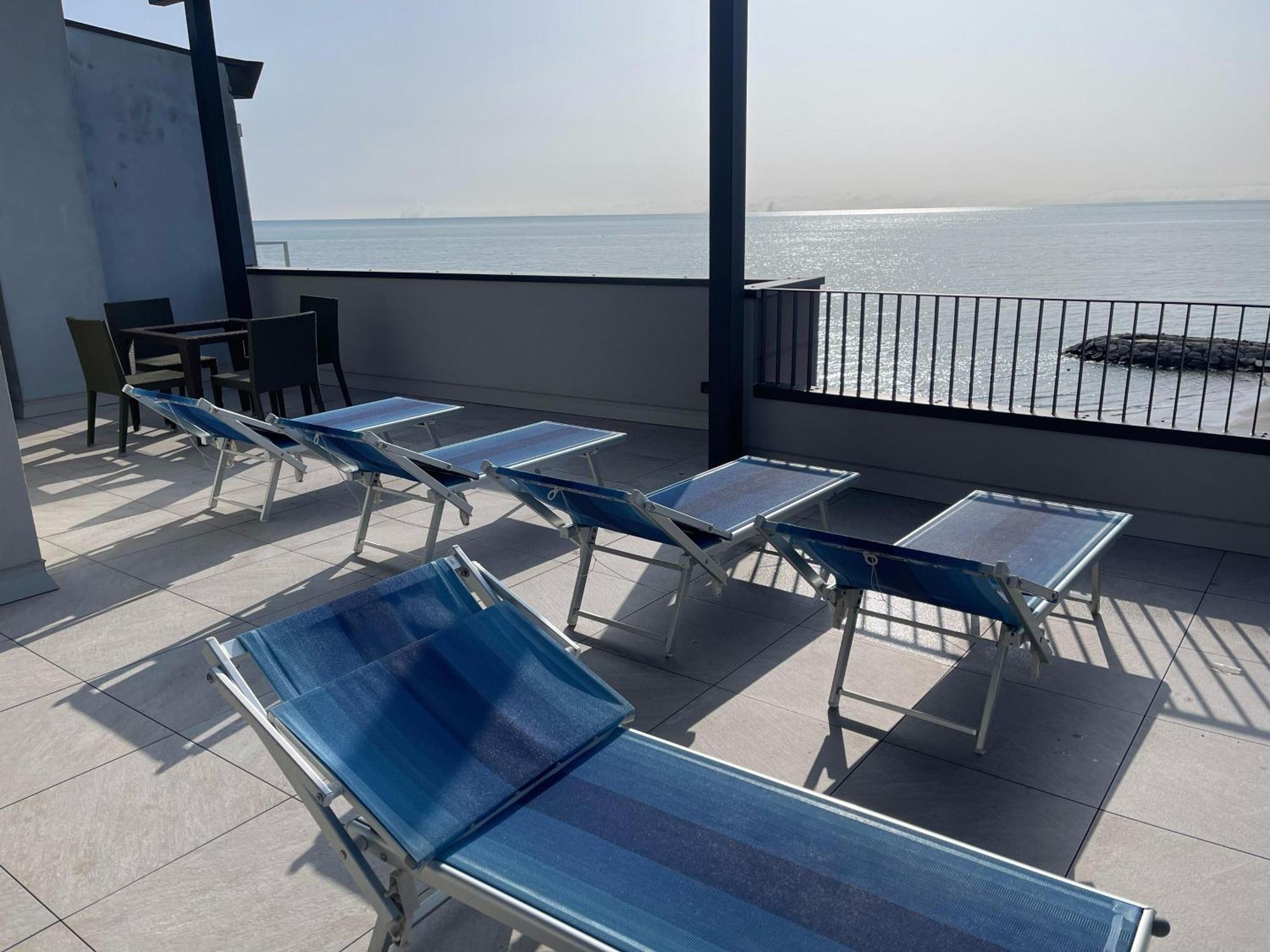 Nuovo Residence Serenissima Frontemare - Agenzia Cocal Caorle Luaran gambar