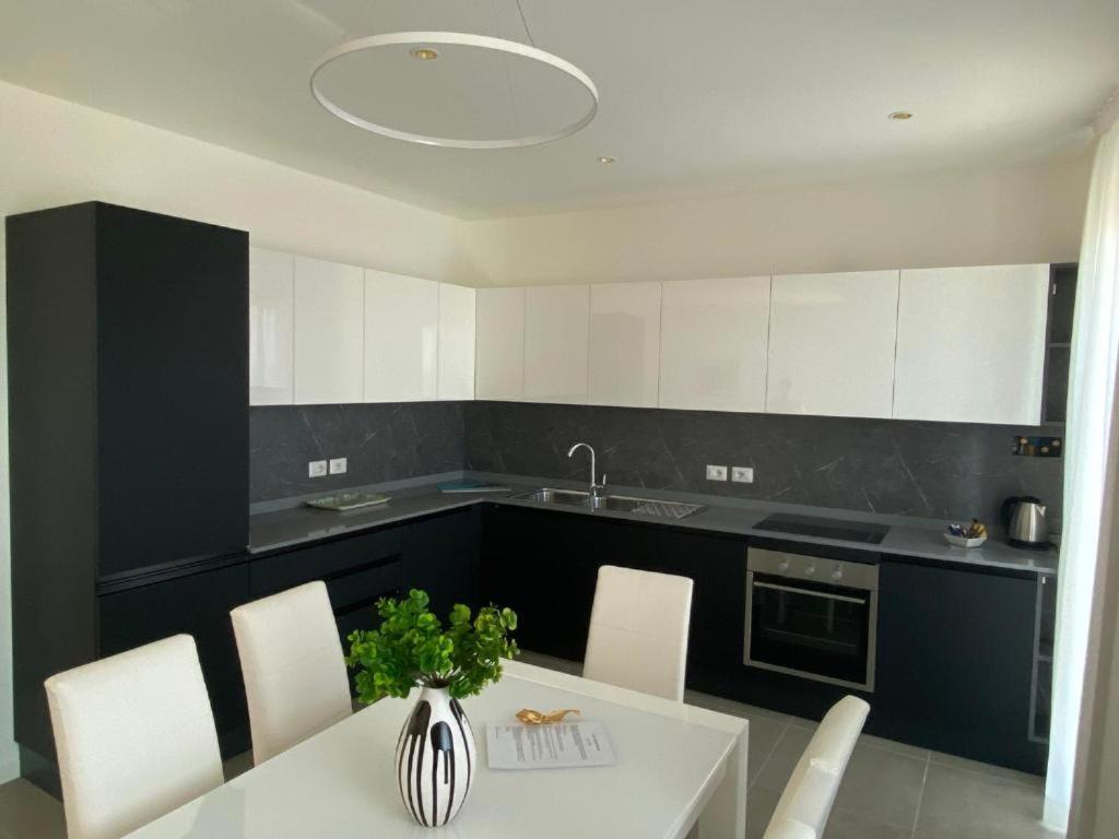 Nuovo Residence Serenissima Frontemare - Agenzia Cocal Caorle Luaran gambar