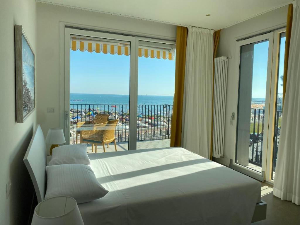 Nuovo Residence Serenissima Frontemare - Agenzia Cocal Caorle Luaran gambar