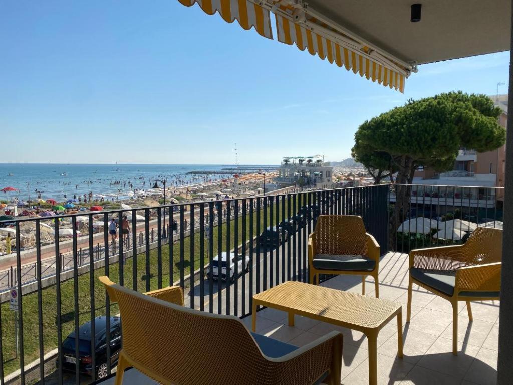 Nuovo Residence Serenissima Frontemare - Agenzia Cocal Caorle Luaran gambar